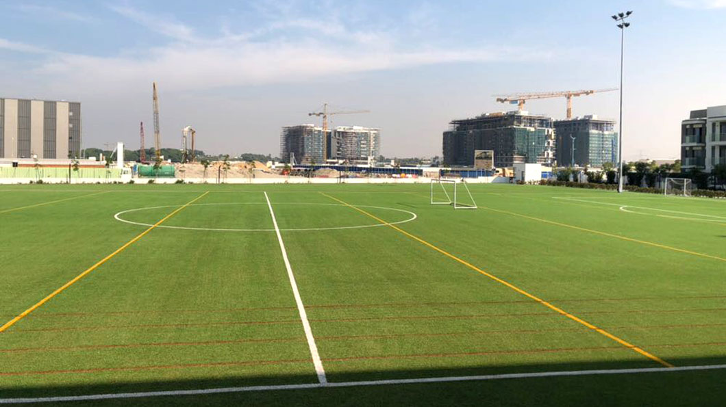 What Are the Key Benefits of Choosing Artificial Grass for Sports and Landscaping Projects?